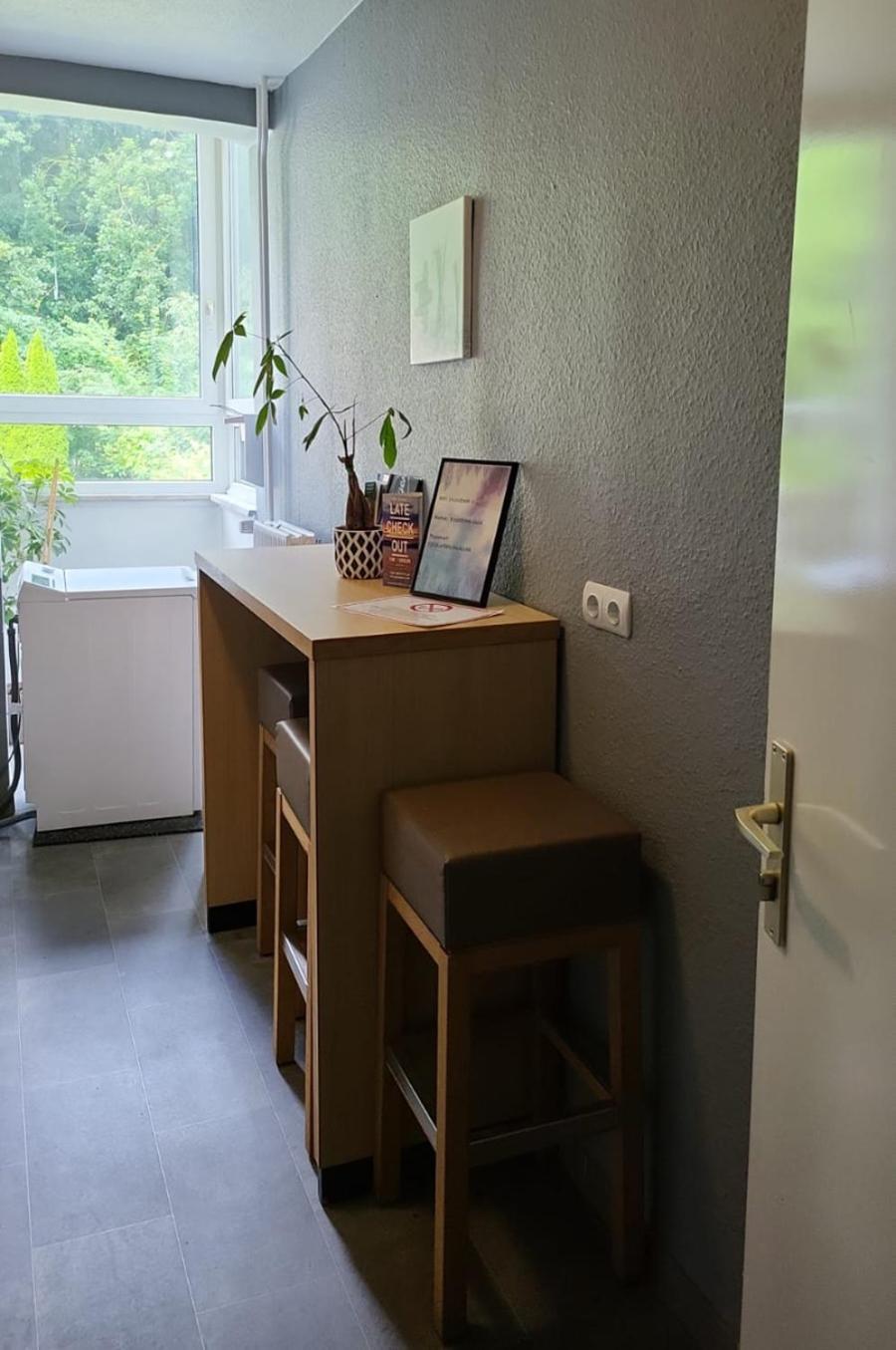 Apartment Strandnah 1 *